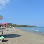 villetta sulla spiaggia - accessoriata *