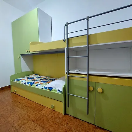 Villa Marea, 20 Mt Dalla Spiaggia Tertenìa